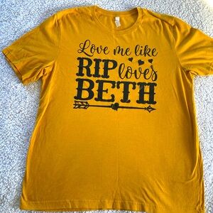 Yellowstone Tee • XL • Mustard